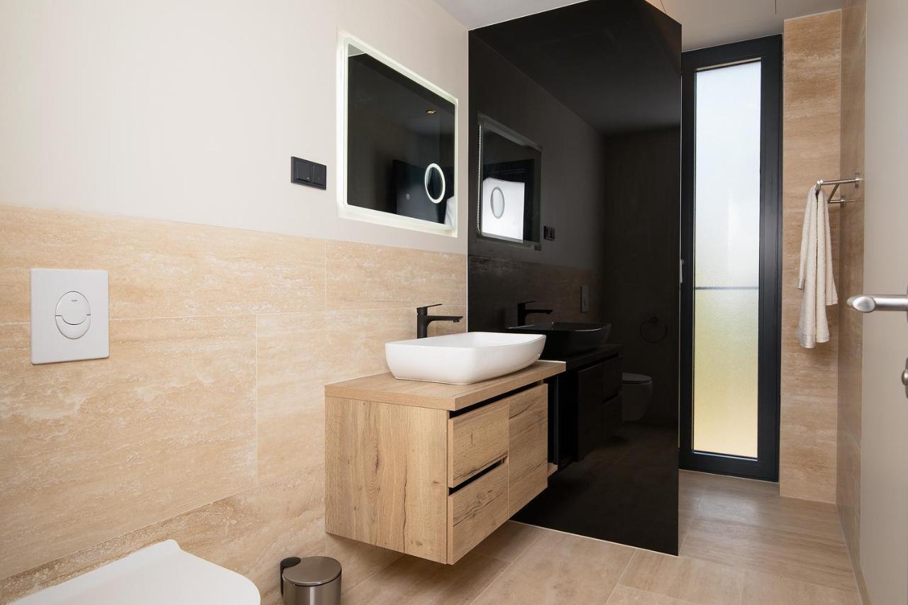 Boutique Apartments Kristo Медулин Екстериор снимка